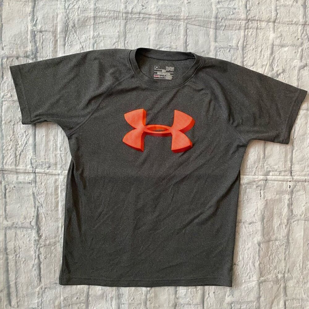 Under Armour youth boys L loose fit heat gear crewneck short sleeve shirt grey